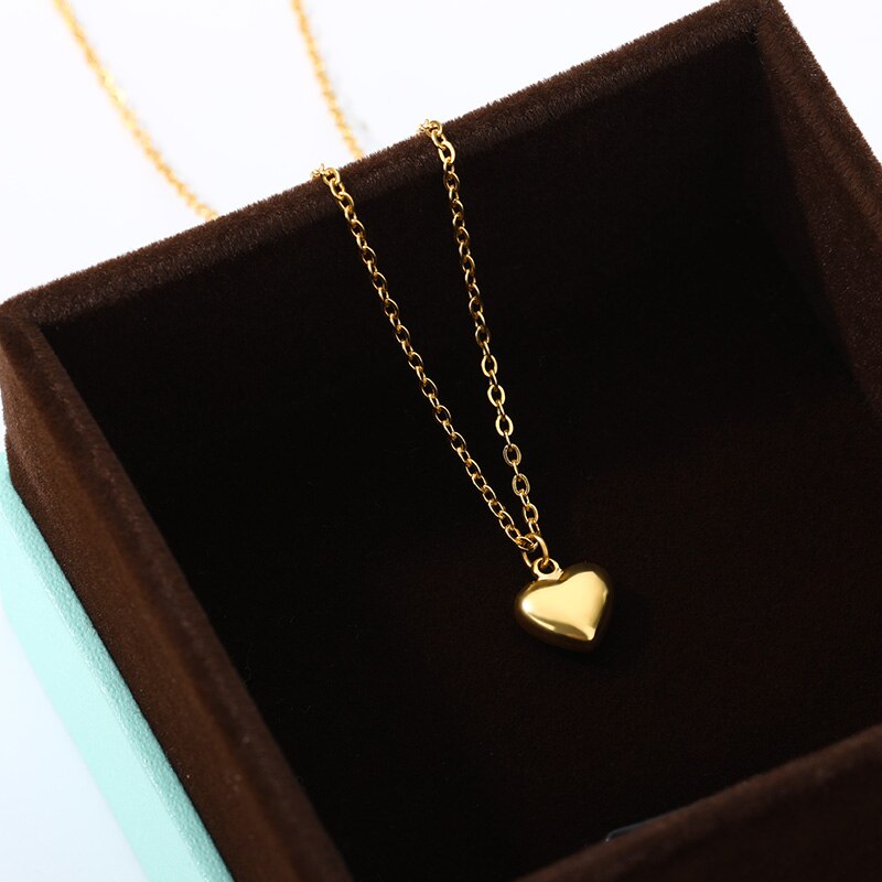 Classic 18kt Gold Plated Heart Necklace for Valentine's Day